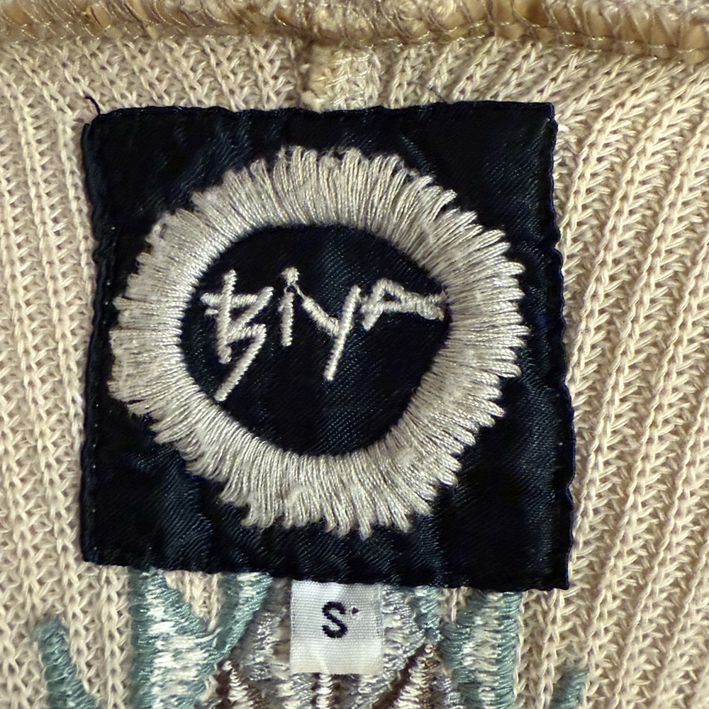 Embroidered beige & blue duster. BIYA for Johnny Was. S women's.Pockets ! - Picture 7 of 12